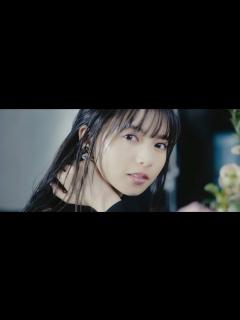 [x]乃木坂46齋藤飛鳥に“どアップ”で見つめられる...撮影の裏側公開 カラーコンタクト紹介にも挑戦 『1-DAY Refrear ...