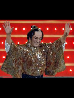 [x]「マツケンサンバ2」を歌う俳優の松平健 ― スポニチ Sponichi Annex 芸能