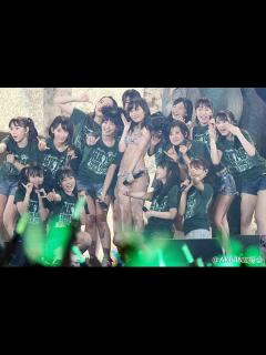 [x]指原莉乃 HKT48 メロンジュース 水着ライブ AKB48 SKE48 NMB48 音楽の日 - YouTube