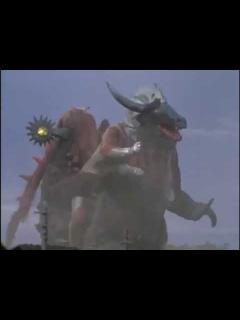 [x]ウルトラマンエースVS超獣ジャンボキング - YouTube