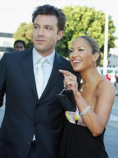 [x]祝・婚約！ジェニファー・ロペスの超ゴージャスな歴代4つの婚約指輪を比較｜ハーパーズ バザー（Harper's BAZAAR）公式