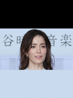 [x]知念里奈(44)“身長190センチでバレエダンサー”19歳長男の最新ショット公開「帰りを待ってます」 - ABEMAエンタメ - 話題のSNS ...