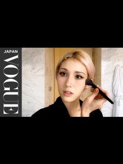 [x]K−Popアイドル、チョン・ソミが、朝のスキンケアと新曲メイクを紹介。| Beauty Secrets | VOGUE JAPAN - YouTube