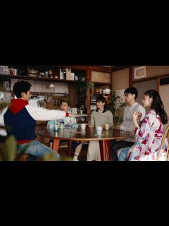 [x]妻夫木聡、吉岡里帆、成田凌、矢本悠馬、今田美桜が5人きょうだいに 宝くじの思い出は… - YouTube