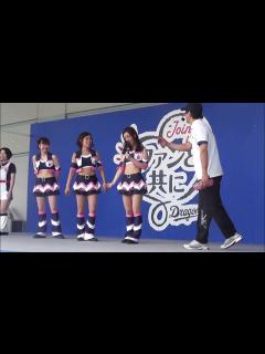 [x]可児千裕とチアドラのアクロバット講座 「Vジャンプ」/ 松下先生 「結婚します」 - YouTube