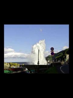 [x]みなみ北海道東海岸・豊穣の海/奇跡の海岸「南茅部（みなみかやべ）」 - YouTube
