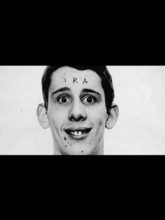 [x]シェイン・マガウアン（ザ・ポーグズ）「俺の音楽はこれから」『シェイン 世界が愛する厄介者のうた』予告編 - YouTube